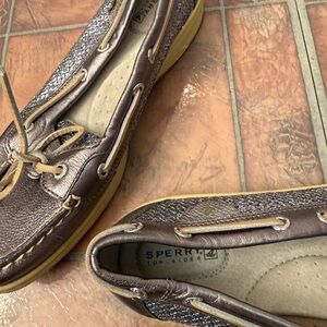 Sperry women’s bronze and glitter Boat Shoes